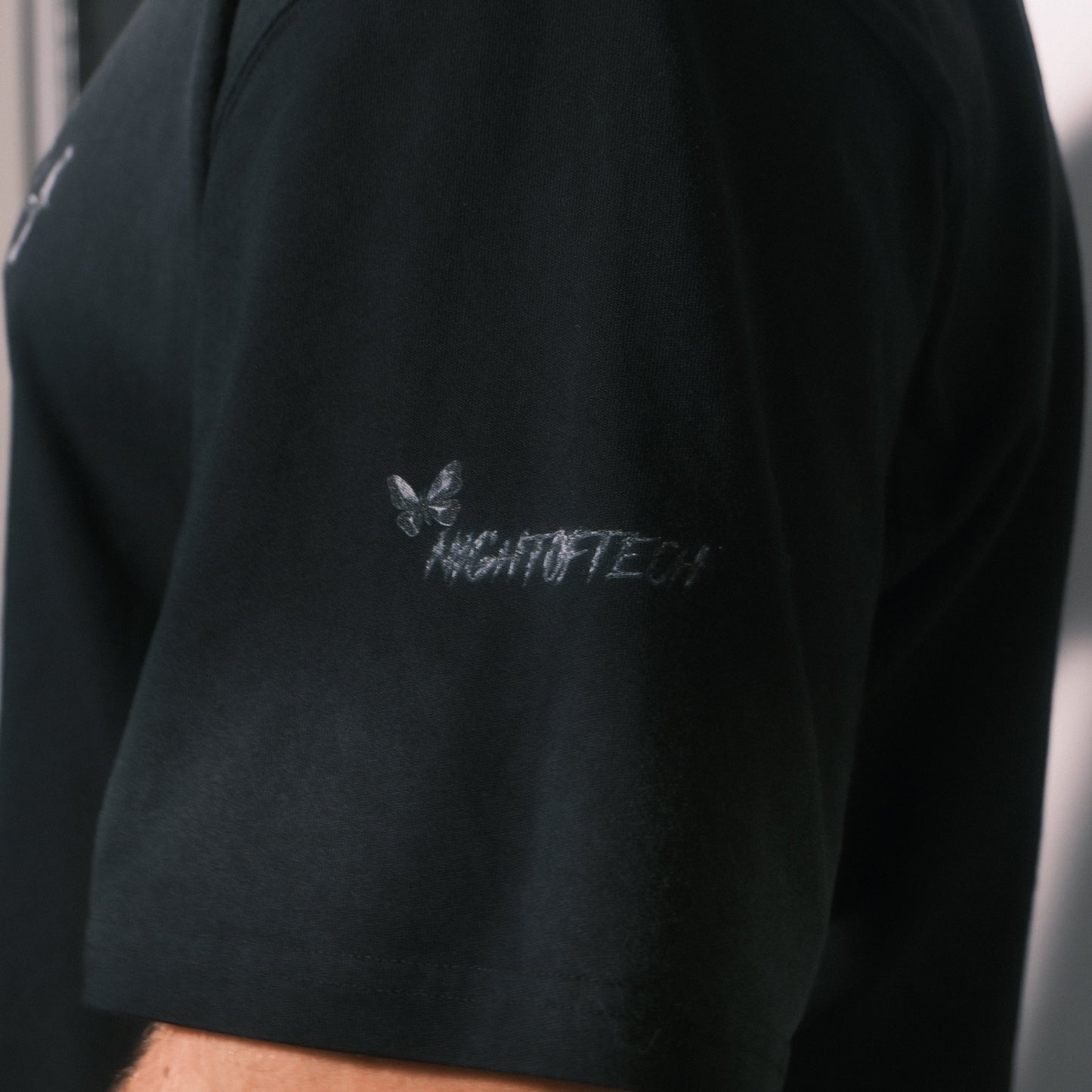 🦋 Schmetterling Nightoftech T-shirt